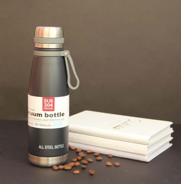 فلاسک مسافرتی وکیوم باتل (vacuum bottle) حجم 650 میل